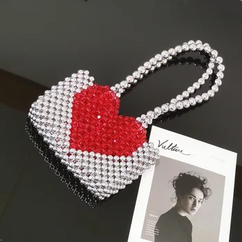 Vintage Moda El örgü Metal İçi Boş Boncuk Çanta Sevimli Kırmızı Kalp kadın omuz çantaları Parti Çanta Debriyaj Günlük Çanta