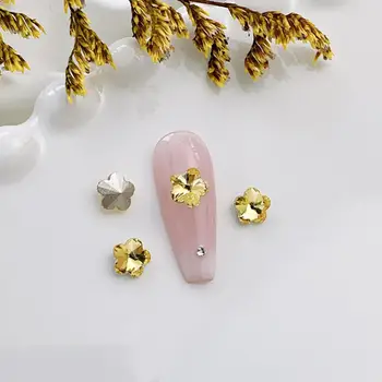 10 Adet Narin Çarpıcı Görsel Efekt Köpüklü Tırnak Charm Glitter Nail Art Erik Çiçeği Manikür Mağaza Kaynağı