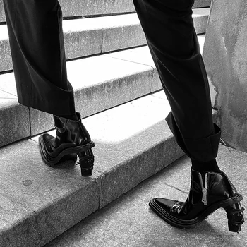 İngiliz Tarzı yarım çizmeler kadın Yeni Avrupa Amerikan Sivri Kalın Topuklu Retro Yan Zip Motosiklet kısa çizmeler Kadın