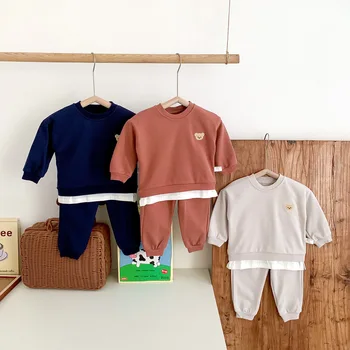 Bebek Erkek Giyim Seti Çocuklar için 2 Adet Kazak + Pantolon Yenidoğan Erkek Kız Giysileri Setleri Uzun Kollu Karikatür Ayı Butik Kıyafetler