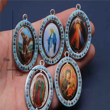 20 adet / Katolik çeşitli simgeler Döner Madalya Anahtarlık Madalyası, çift taraflı İsa Mesih simgesi anahtarlık kolye